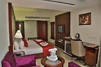 Clarion Inn Sevilla Panchkula Extérieur photo